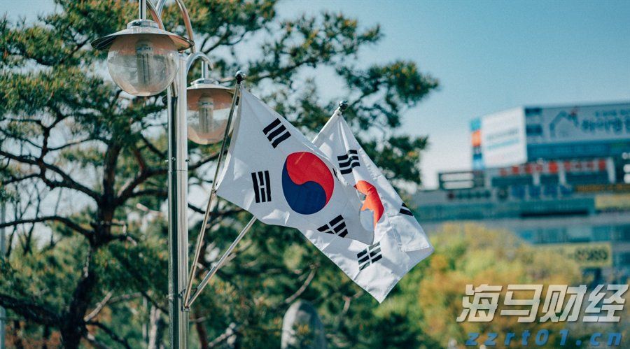 美日达成史上最大贸易协议！特朗普：征收15%对等关税 日本将开放汽车和大米市场